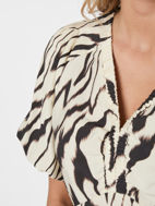 Neo Noir Bluse Irina Graphic Zag