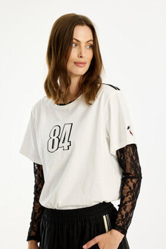 In Front T-Shirt Olly