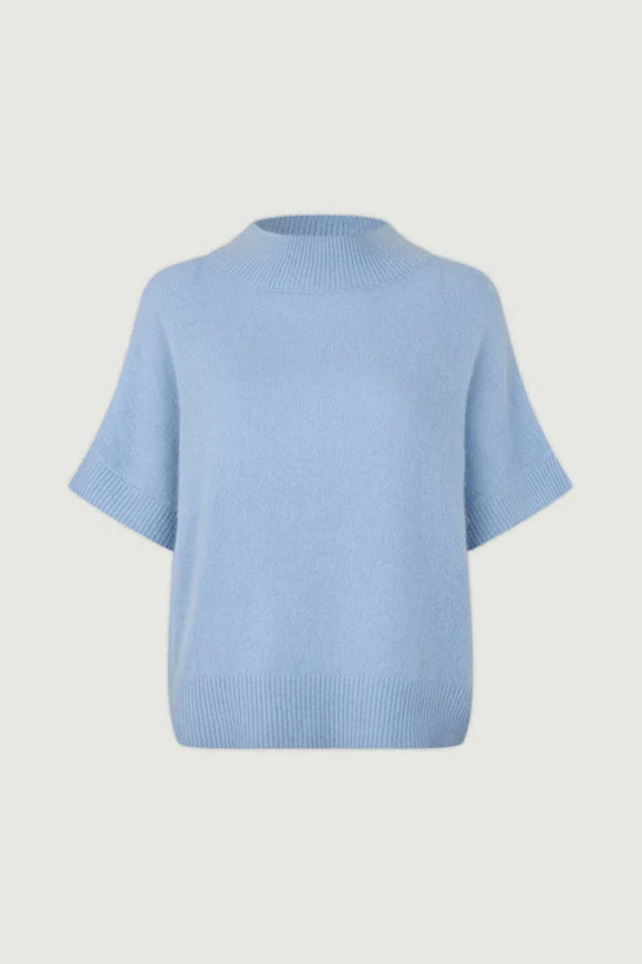 Six Ames Strik Doanna