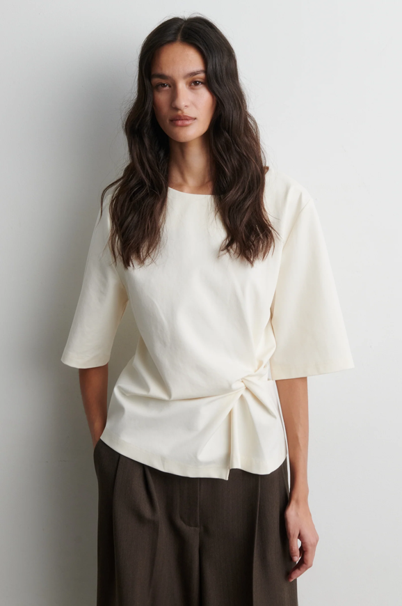 Second Female Tee Arkai Drape