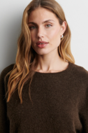 Second Female Knit Gabby