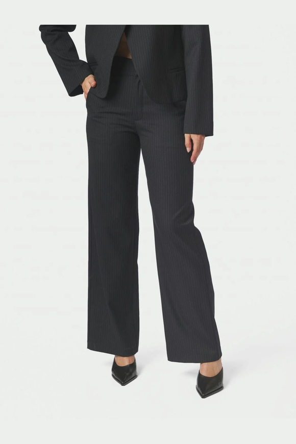 Neo Noir Pants Nathalie