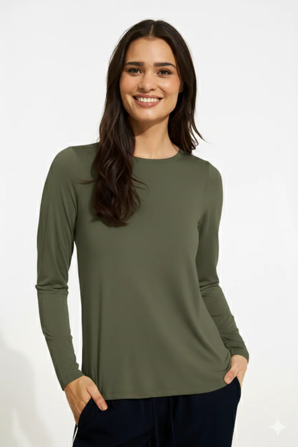 In Front Tee Nina