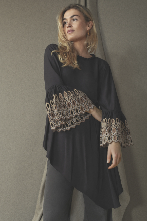 Gustav Tunic Marie