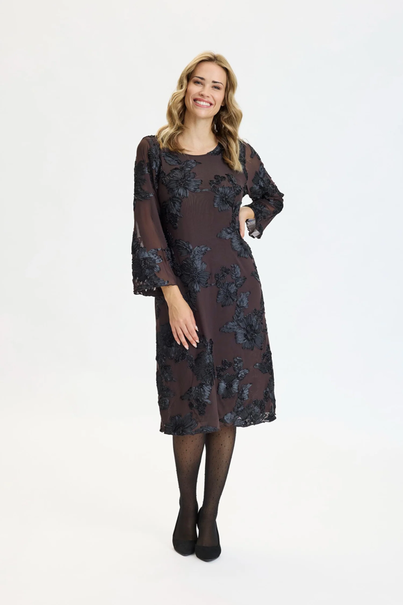 In Front Cadeau dress
